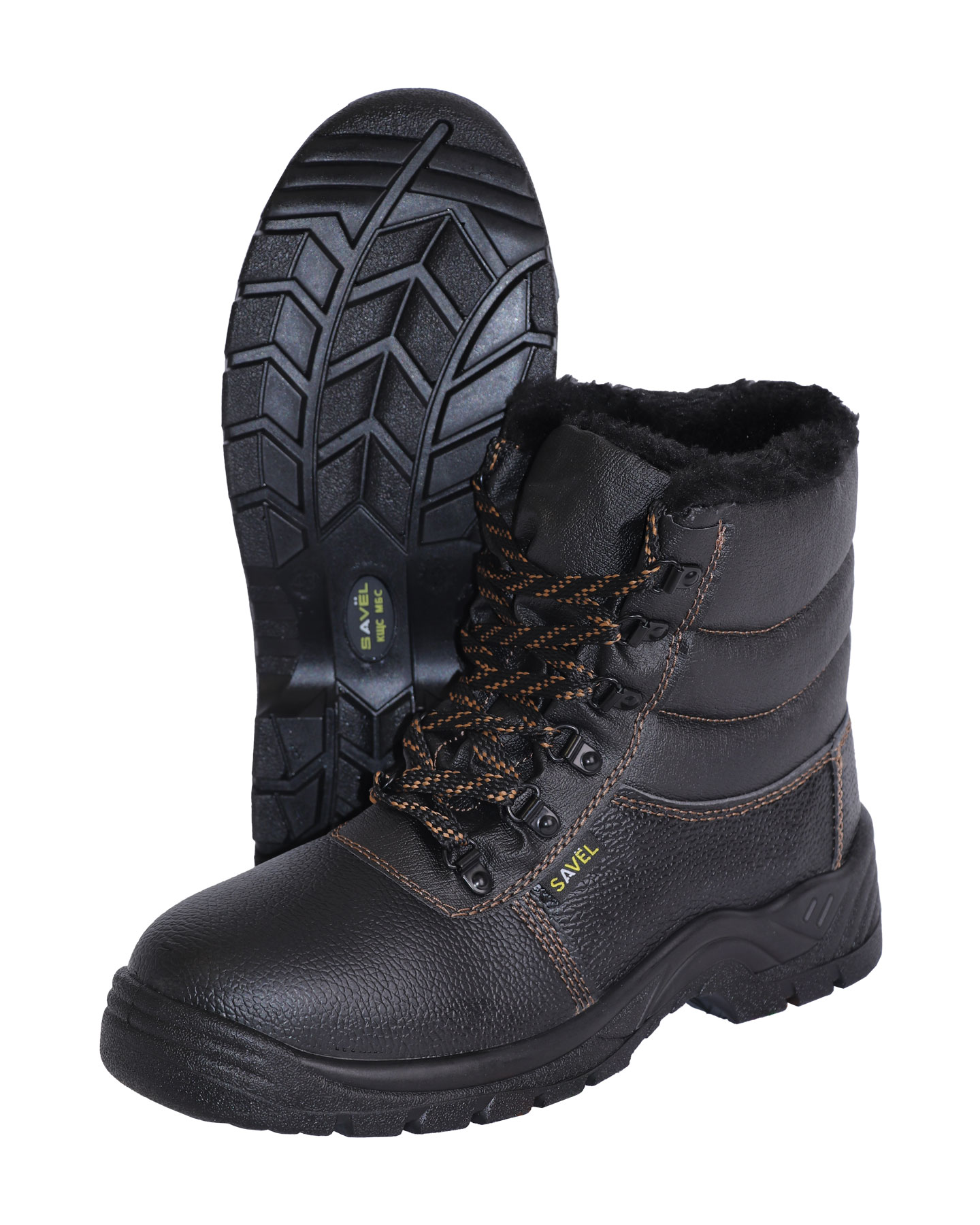 136834 Ботинки 